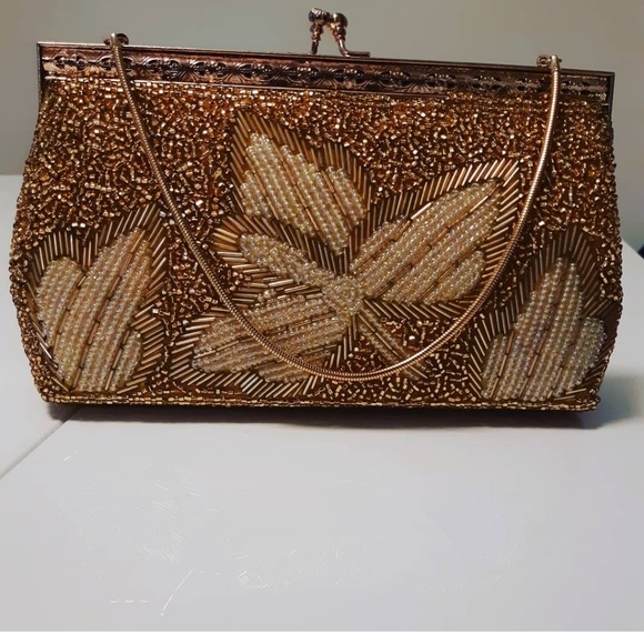 Vintage Handbags - Vintage Gold Beaded Purse